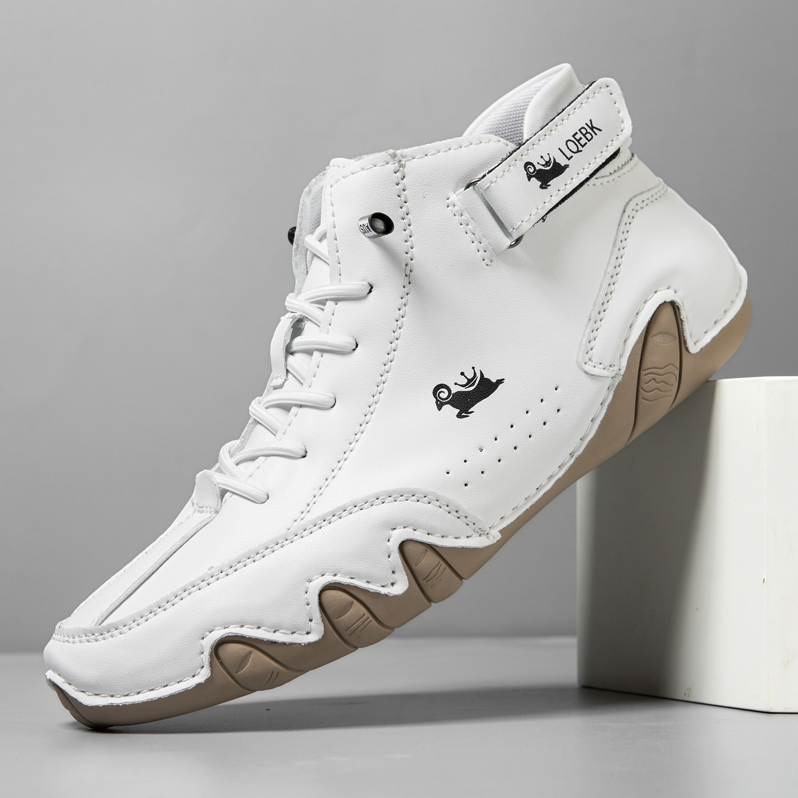 Leather Casual Shoes Sneakers  - Men Shoes 2026 のレビューと価格