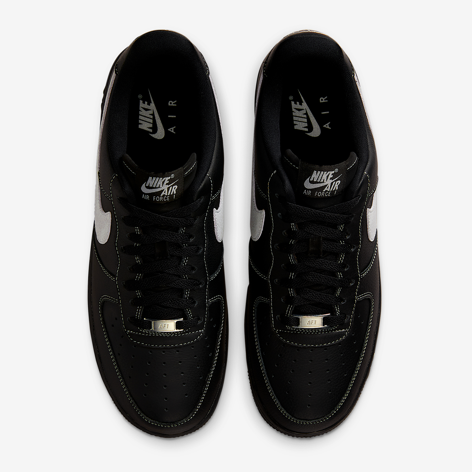 Nike Authentic AIR FORCE 1 07  - Men'S Shoes Nike Air Force のレビューと価格