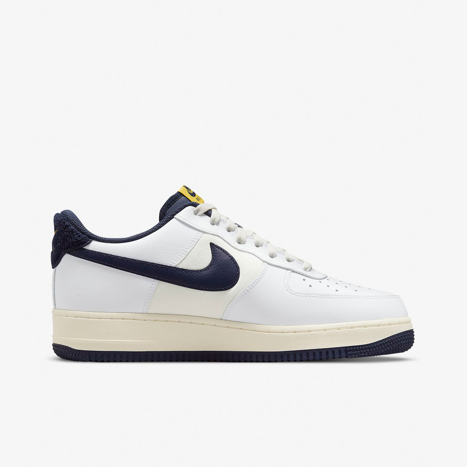 Nike Authentic Air Force 1 Air - Men'S Shoes Nike Air Force のレビューと価格