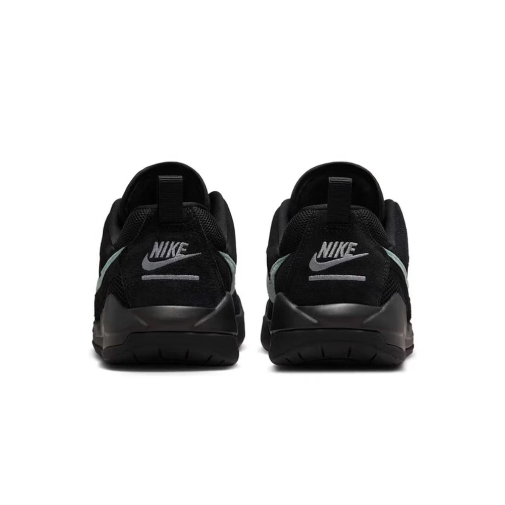 Nike Air Jordan CMFT Era Men's - Men'S Shoes Jordan 1 のレビューと価格