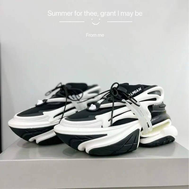 2026 Luxury Brand Running Shoe - Men Shoes Vs Women のレビューと価格