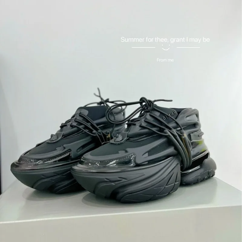 2026 Luxury Brand Running Shoe - Men Shoes Vs Women のレビューと価格