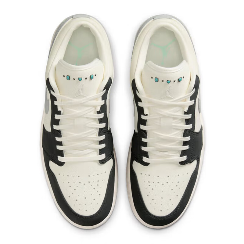 Nike Air Jordan 1 Low Unisex C - Men'S Shoes Jordan 1 のレビューと価格