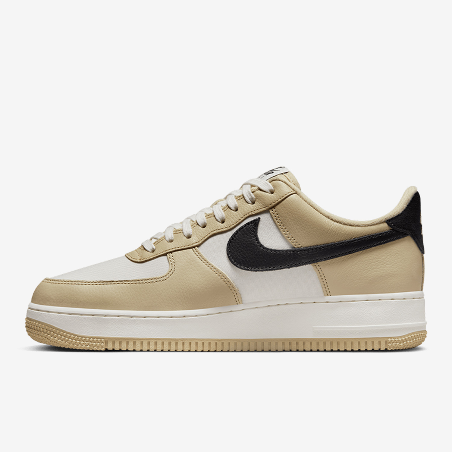 Nike genuine Air Force 1 '07 L - Men'S Shoes Nike Air Force のレビューと価格