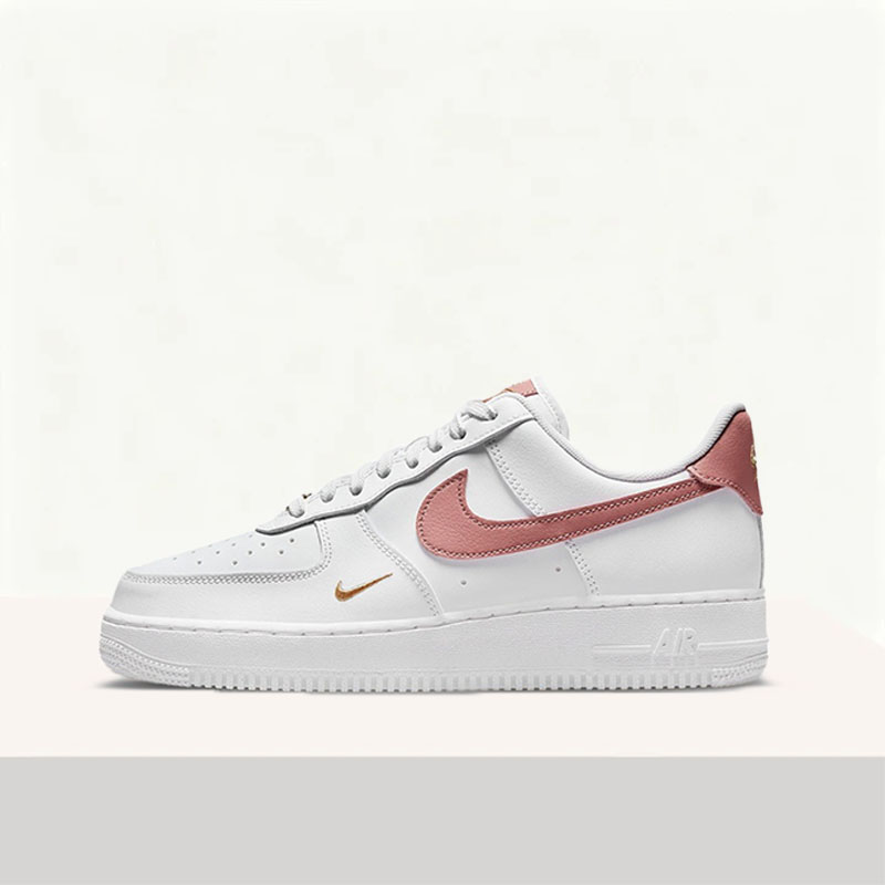 Nike Air Force 1 07 Classic, s - Men'S Shoes Nike Air Force のレビューと価格
