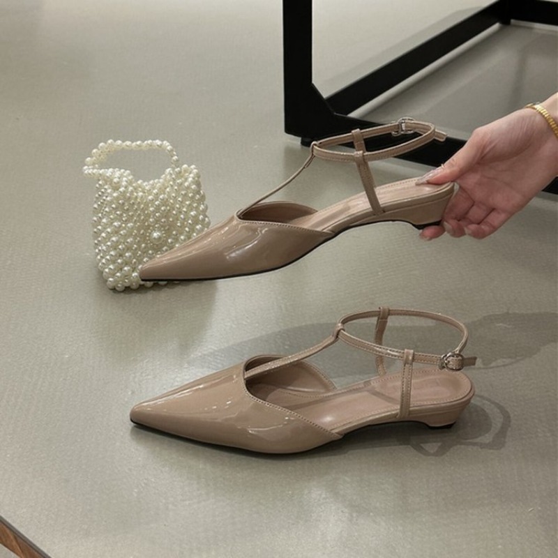 Womens Pointed Toe T-Strap Kit - Dress Shoe Pointed のレビューと価格