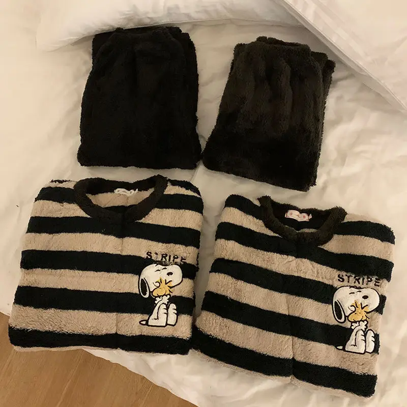Snoopy men and women couple au - Men Shoes China のレビューと価格