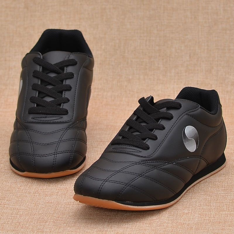 2026 New Spring Martial Arts S - Men Shoes Vs Women のレビューと価格
