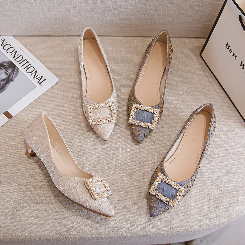 Ivory Textured Satin Pointed T - Dress Shoe Pointed のレビューと価格