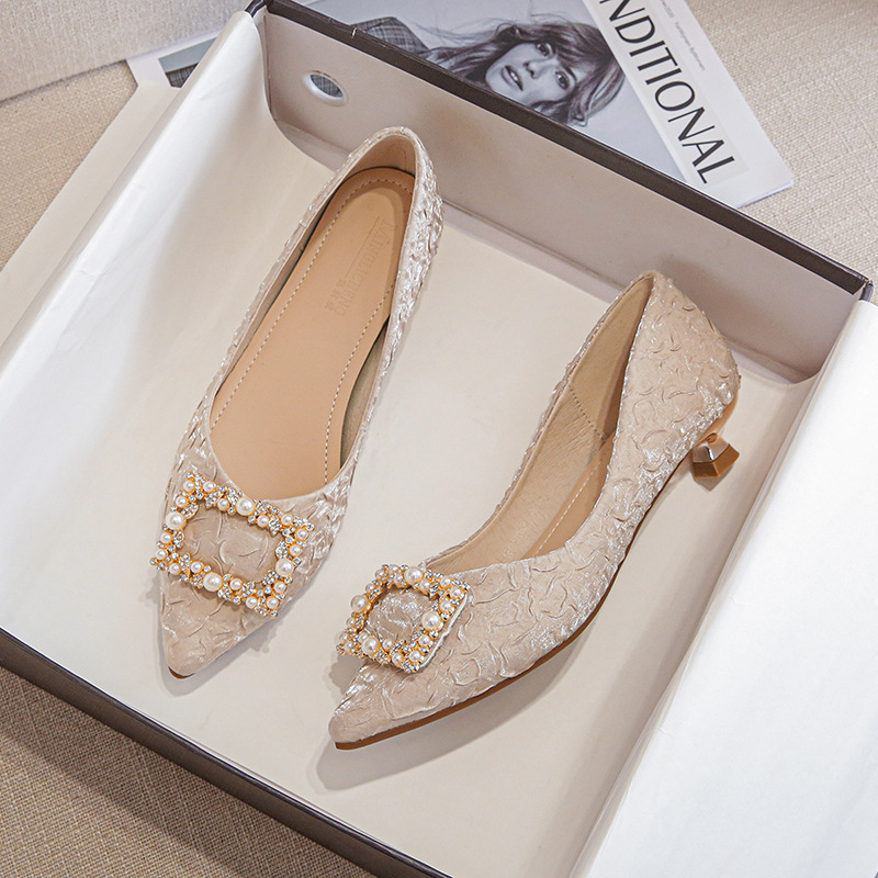 Ivory Textured Satin Pointed T - Dress Shoe Pointed のレビューと価格